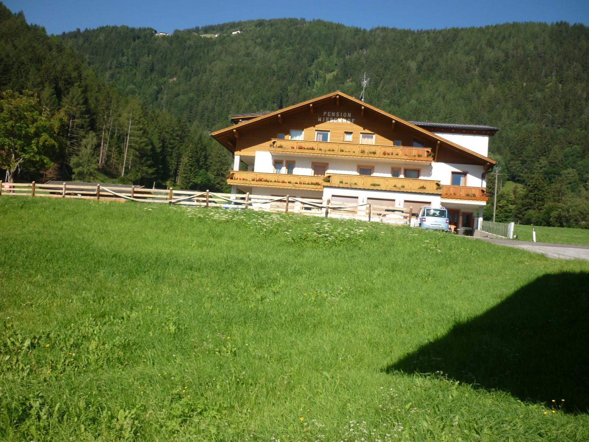 Pension Wiesenhof Campo di Trens Esterno foto