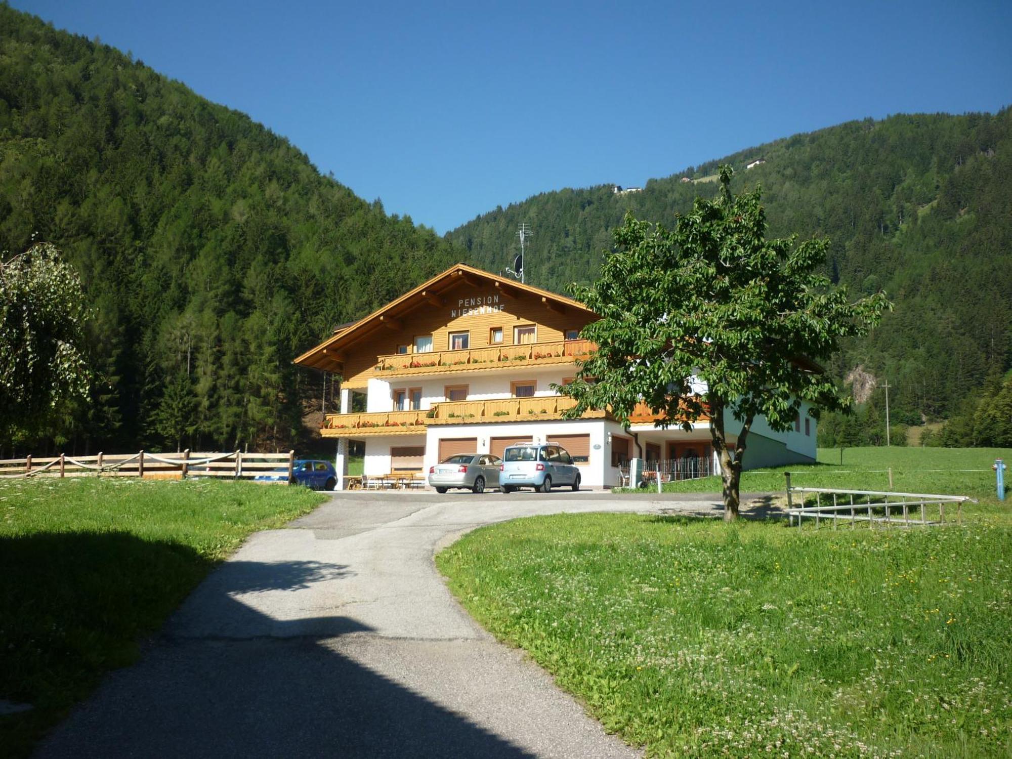 Pension Wiesenhof Campo di Trens Esterno foto